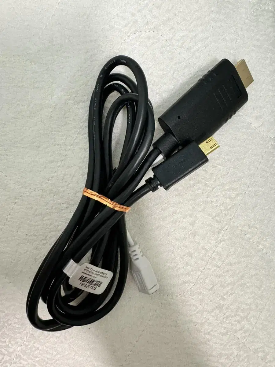 펠로우즈 MHL 3.0 to HDMI 변환케이블